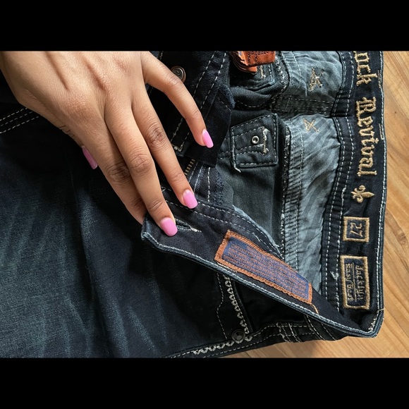 Jeans - Picture 4 of 11